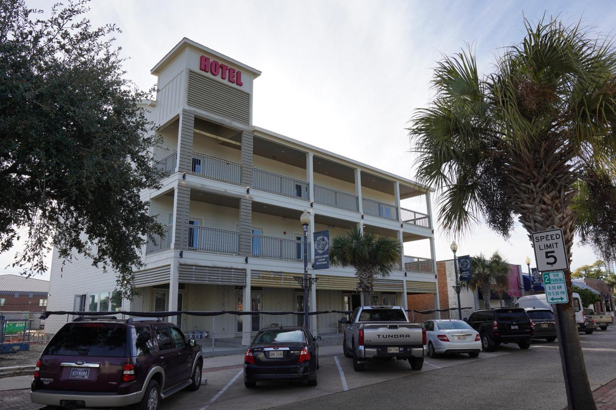 Hotel Whiskey In Pascagoula Exterior foto